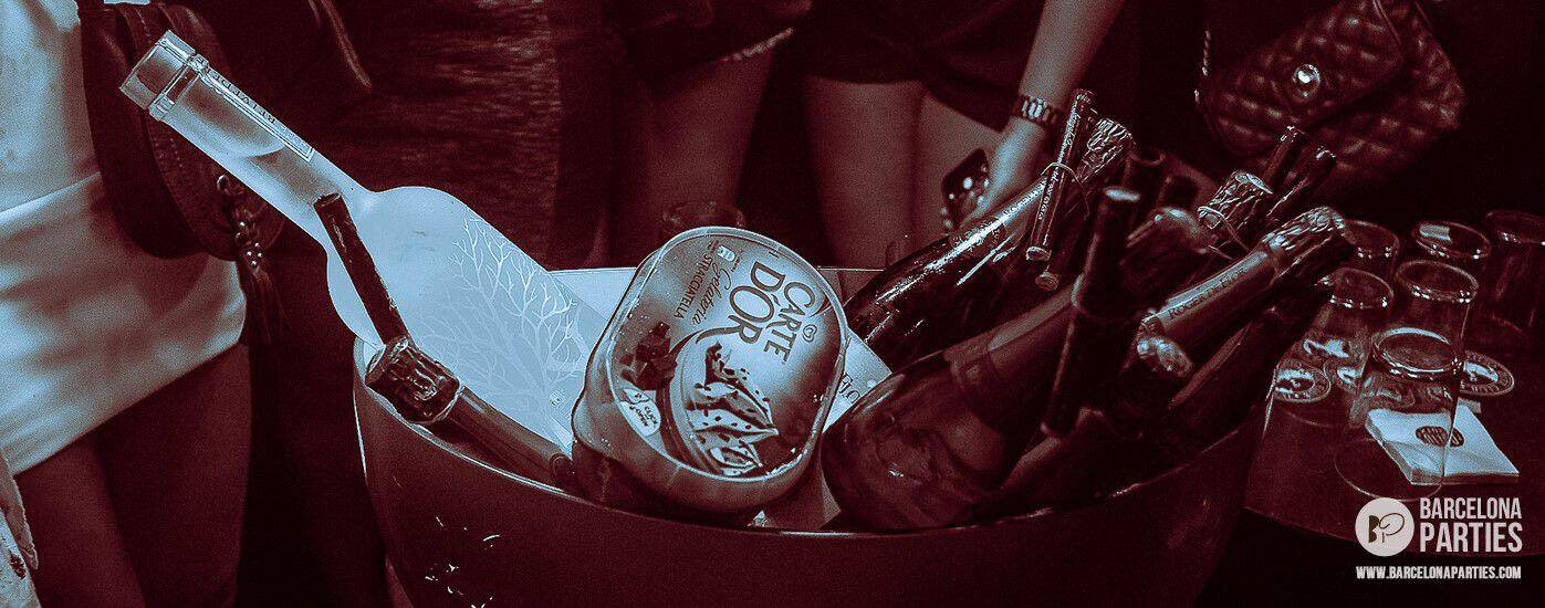 otto-zuts-nigt-club-bottles